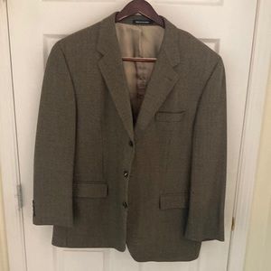 Ralph Lauren blazer 48 regular. Brown pattern.   Very nice quality.